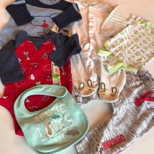 Lot of 6 pc 0-6 M Boy's Outfit Bundle Mickey Mouse